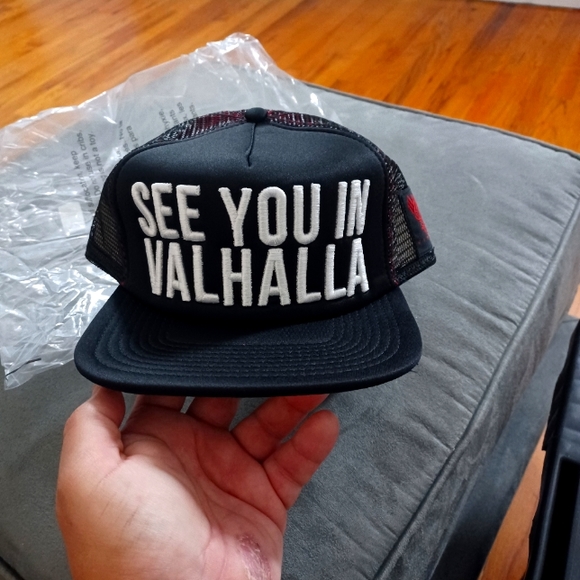 Vikings Valhalla hats - Picture 1 of 3